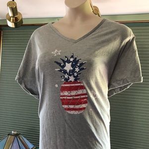 Americana V-neck T Shirt